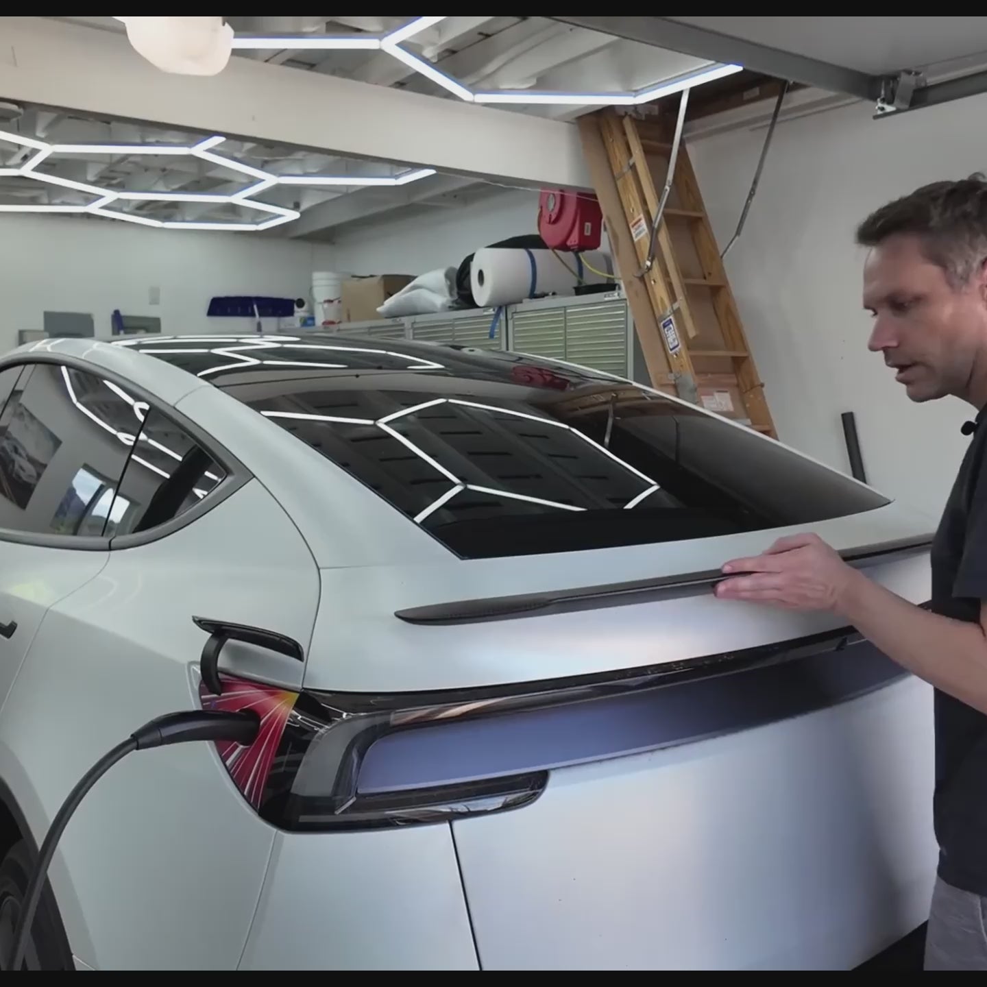 Real Carbon Fiber Tail Spoiler